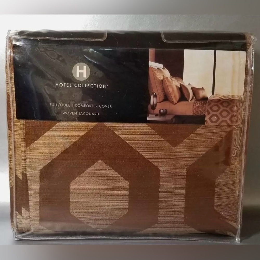 NEW Hotel Collection Full/Queen Woven Jacquard Comforter Cover